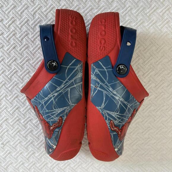 Crocs Juniors Size 3 Blue Red Spiderman Light Up Marvel Kids Slip on Shoes - Picture 9 of 11